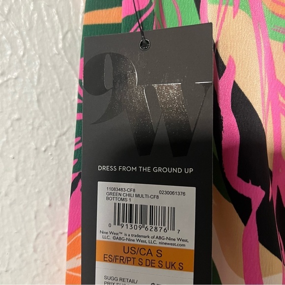 Nine West Women’s Cullote Small Green Chili Multicolor NWT Capri Pants Pull On - Picture 7 of 13